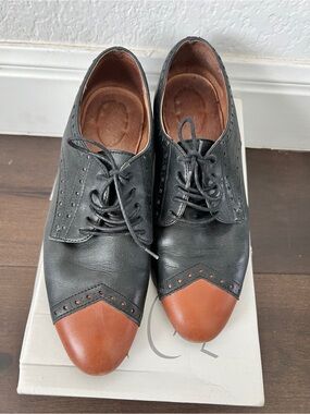 Topshop Black and Brown Two-Tone Genuine Leather Klein Oxfords